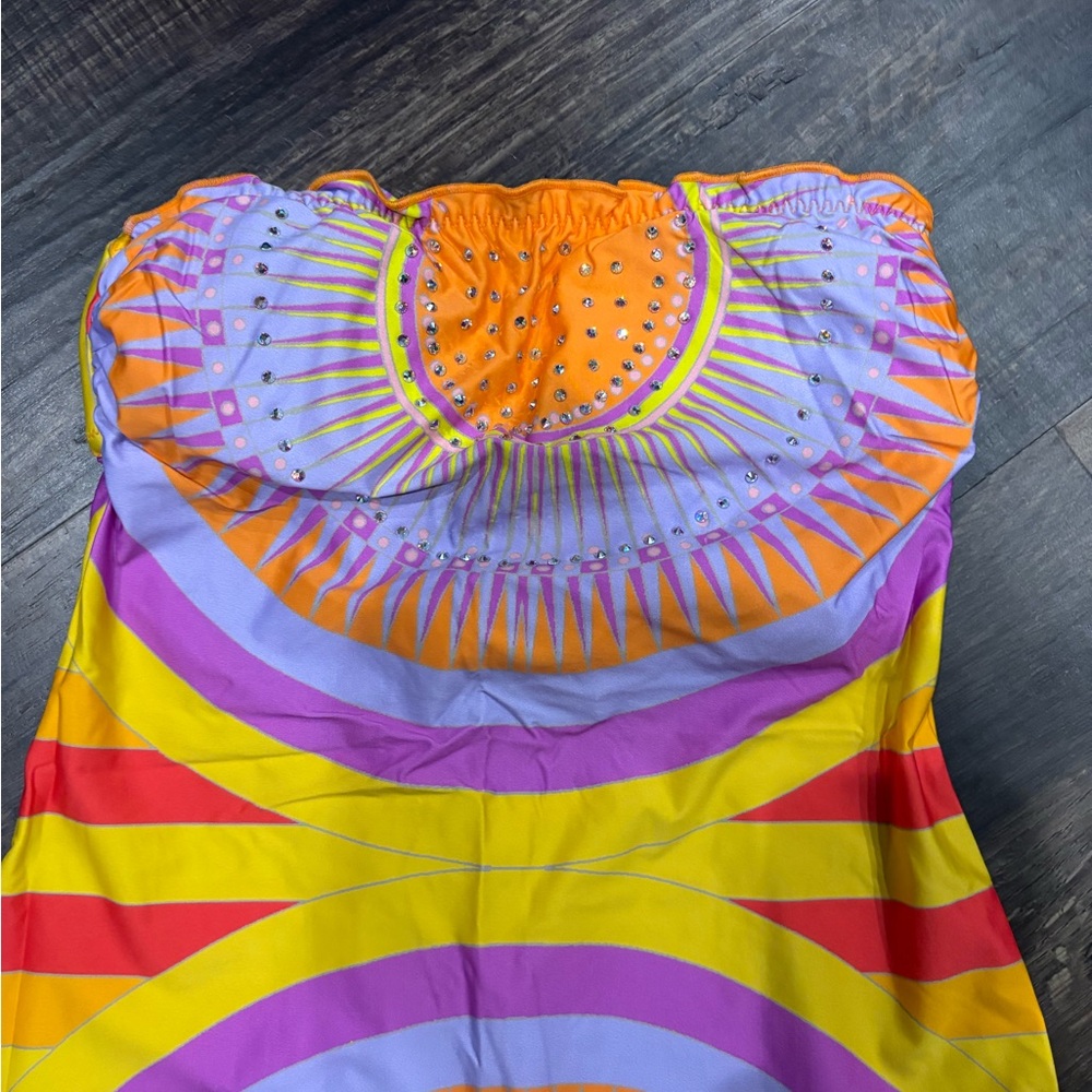 Vibrant Strapless, backless🏖️ beach /pool Dress with Swarovski Rhinestone Detail